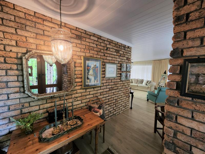 4 Bedroom Property for Sale in Panorama Western Cape